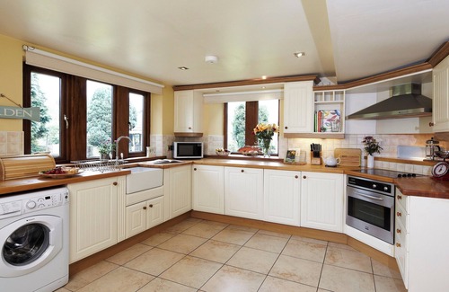 Hepworth Cottage | The Farmhouse - UK4188