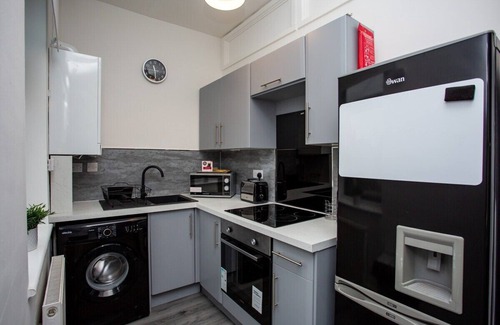 Sunderland Apartment | The Ferndale - Spacious 3 Bed Apartment
