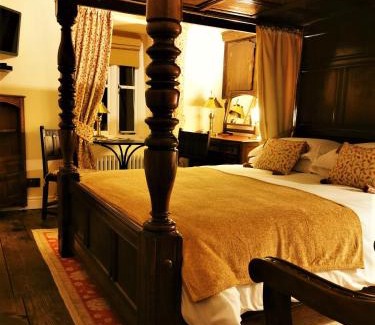 Mawddwy Bed & Breakfast | The Firecat Country House Guesthouse