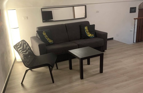 San Vincenzo Apartment | The First Prion spacious and welcoming, in the vibrant heart of the Old Town