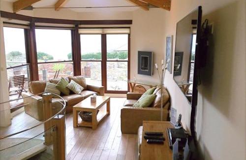 Portwrinkle House | The Fish Cellars - Luxury Holiday Cottage