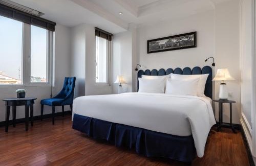 Ba Dinh Hotel | The Flower Boutique Hotel & Travel