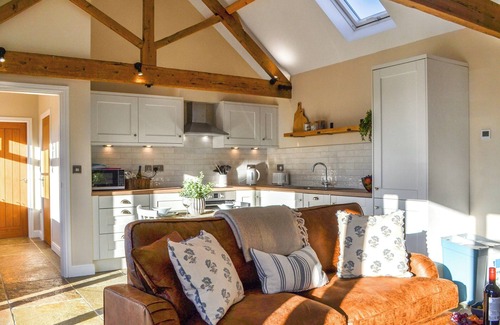 Kilnwick Cottage | The Foldyard - UK46004