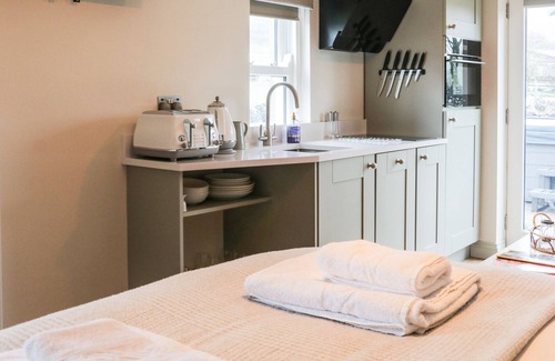 Linton-in-Craven Cottage | THE FOLLY, pet friendly, character holiday cottage in Threshfield