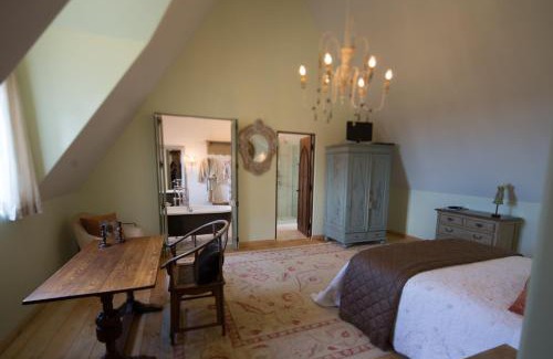 Whakamarama Cabin | The French Country House, Tauranga