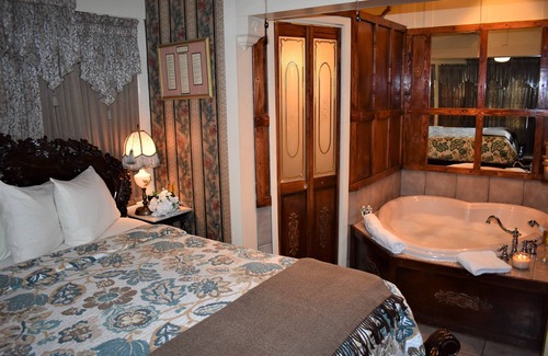 Hot Springs Bed & Breakfast | The Gables Inn Bed & Breakfast