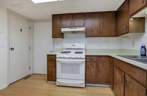 Gahanna Apartment | The Gahanna Hideaway- 2BR/2BA
