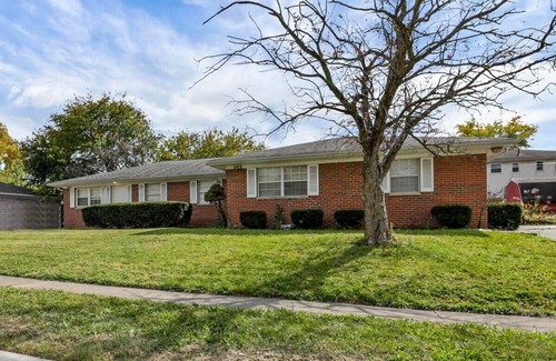 Gahanna Apartment | The Gahanna Ranch - 3 BR - Airport