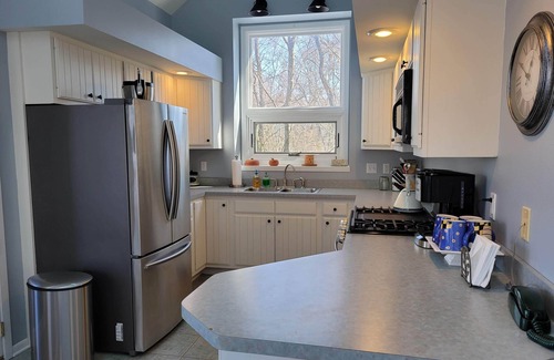 The Galena Territory House | The Galena Chalet - Beautiful 3bd, 3ba House 773 443-7832