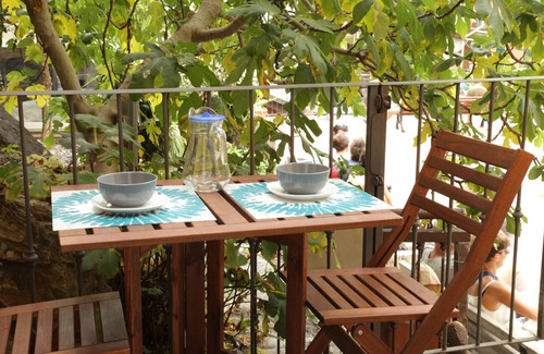 Manarola Apartment | The Gallerist's House Manarola, Apartment 5 minutes walk from the sea.