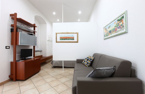 Manarola Apartment | The Gallerist's House Manarola, Apartment 5 minutes walk from the sea.