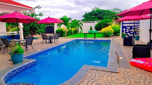 Old-Yundum Villa | The Gambian Princess