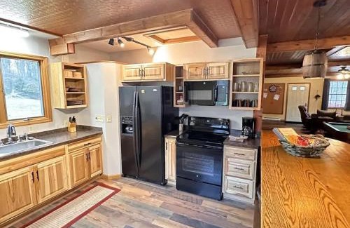 Austinburg House | The Game Cabin at Rustic River