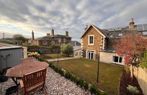 Newport-On-Tay Bed & Breakfast | The Garden Rooms