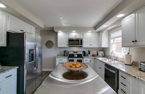 Clarksville House | The Gathering Place at Hilltop Acres