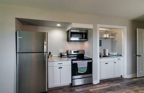 Clarksville House | The Gathering Place at Hilltop Acres