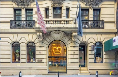 Central New York City Apartment | The Gatsby Apartment at The Historic Mansfield Residence