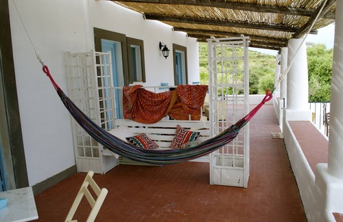 Pianoconte Apartment | The Gelso panoramic house in Villa Paradiso. Lipari