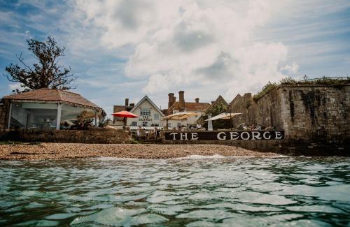 Yarmouth Hotel | The George Hotel and Beach Club