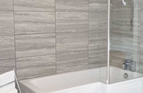 Warton Hotel | The George Washington