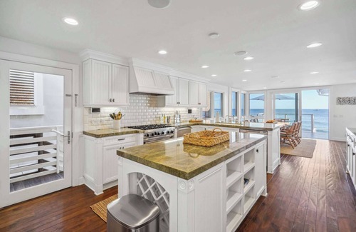Western Malibu Villa | The Getaway Oceanfront Villa in Malibu by Stay Awhile