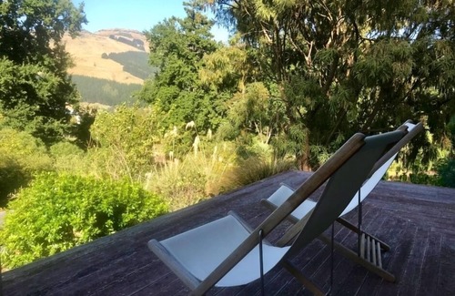 Pigeon Bay Cottage | The Glen House Situated in Pigeon Bay