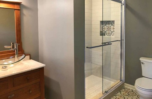 Harpers Ferry House | The Goldfinch Suite at Harpers Ferry Guest House