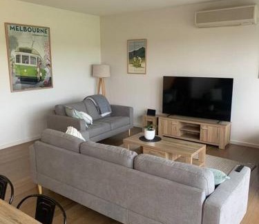 Fingal House | The Golf House at St Andrews Beach
