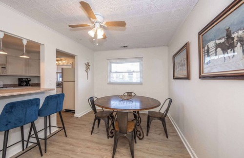 Ludlow Apartment | The Grand Elm Suite 2