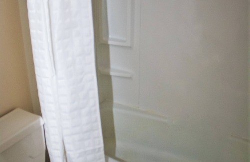 Macon Hotel | The Grand Motel