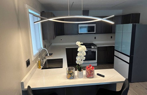 Northeast Anchorage Apartment | The Grand Suites inn
