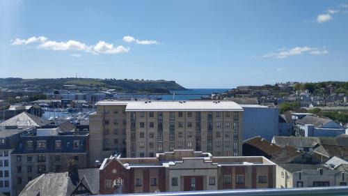Plymouth Apartment | The Green Top flat with parking included amazing views and perfect location
