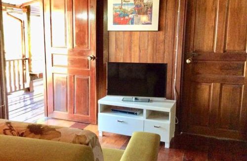 Nong Phai House | The Green Vale B&B