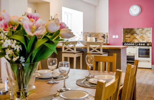 Bamburgh House | The Greenhouse - Four Bedroom House, Sleeps 8