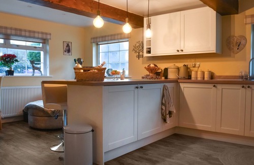 Nelson Cottage | The Greenwoods is a tranquil three bedroom holiday home.