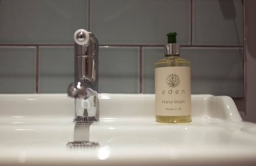 Taunton Bed & Breakfast | The Greyhound Inn Taunton