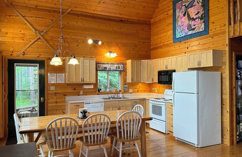 Columbia Falls Cabin | The Grizzly Cabin at Glacier Park is in the remote North Fork, Flathead River.