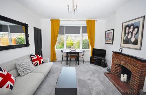 Bonnybridge Villa | The Grove