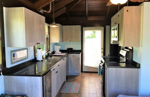Great Cruz Bay Cottage | The Guest House of Villa Solare