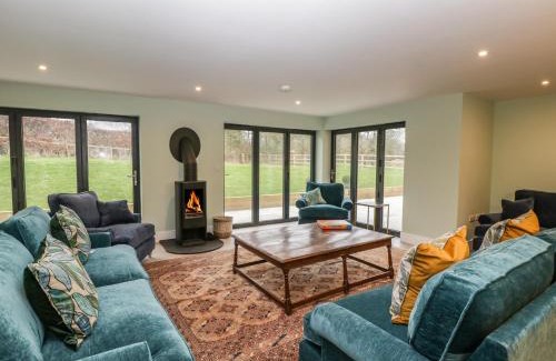 Sherborne House | The Gully