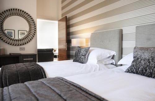 Carlisle Apartment | The Halston Carlisle
