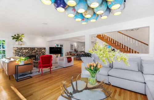 Agate House | The Hammersley Luxury Waterfront Estate!