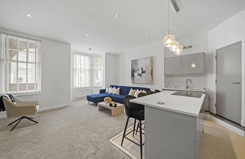 York Apartment | The Hamptons Apartment + Underground Spa Bathroom