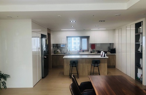 Namyangju Apartment | The Han River and the mountains are also a 15-minute walk away.