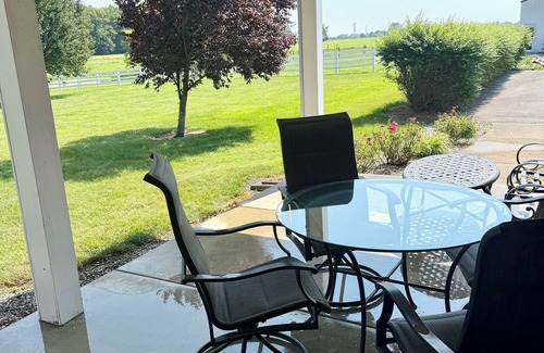 Hanover House | The Hanover Haven - Slice of Paradise - 10 minutes to Downtown Madison