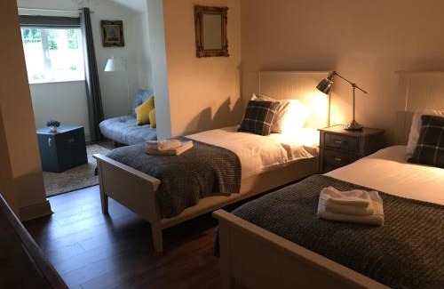 Kenmare House | The Happy Pig