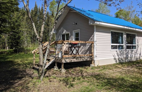 Strong Cabin | The Happy Place