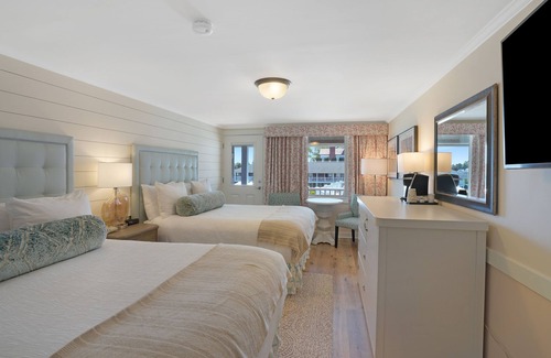Edgartown Hotel | The Harborside Inn