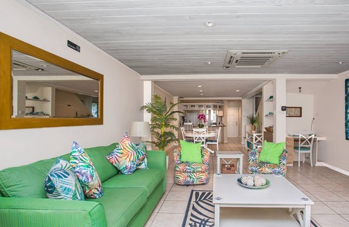 Rodney Bay House | The Harbour #6 - 3 Bedroom Waterfront Condo in Rodney Bay