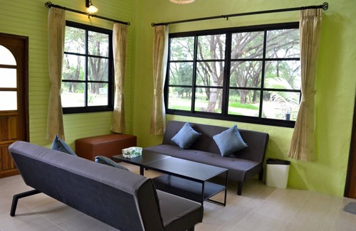 Suan Phueng Hotel | The Harmony Resort